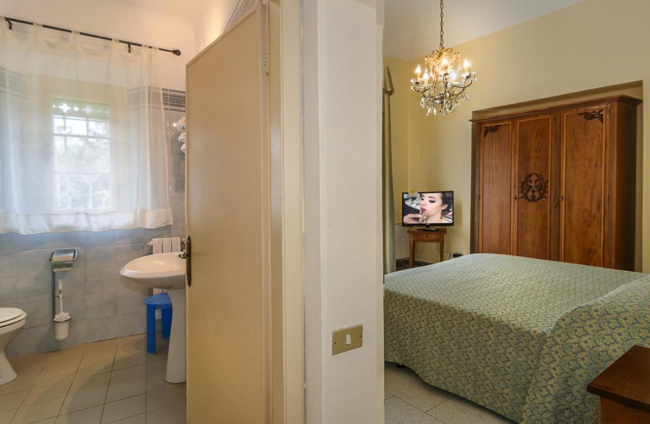 Hotel Poseidon Marina di Pietrasanta Exterior photo